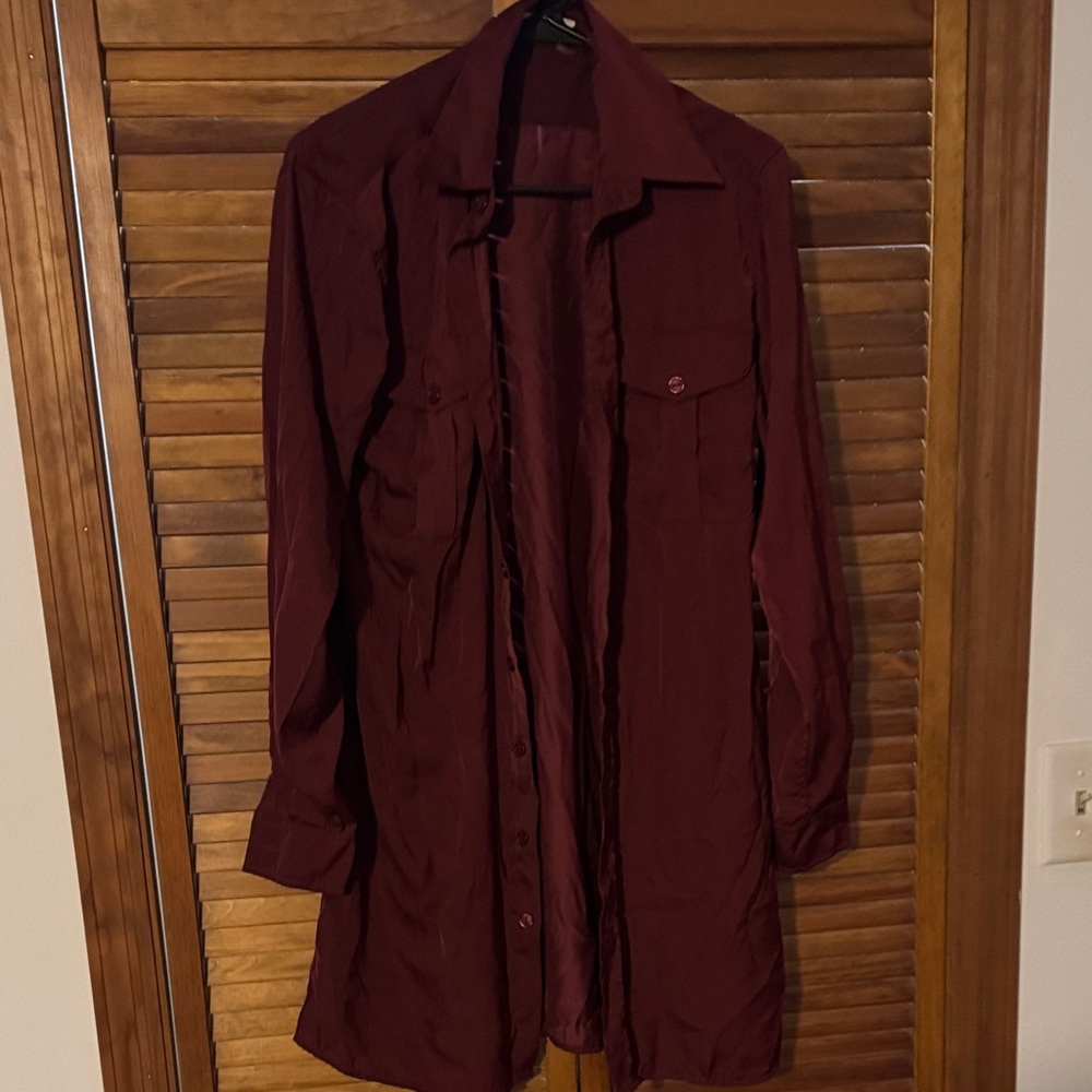 Elan Women's Burgundy Blouse